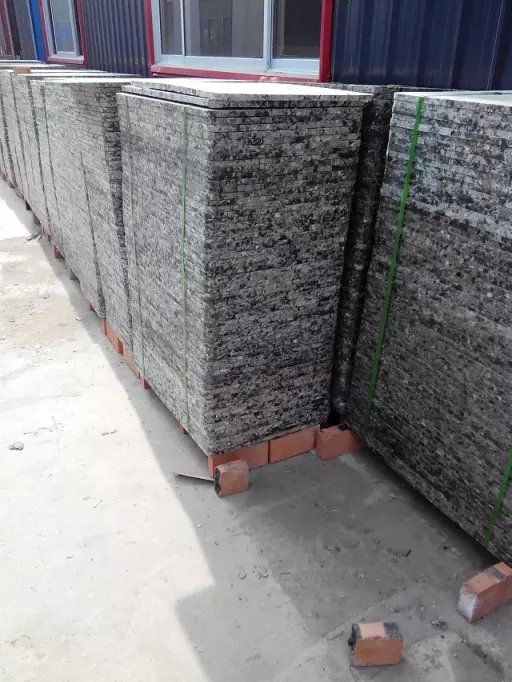山东济宁鲁星玻璃纤维水泥砖托板厂批发