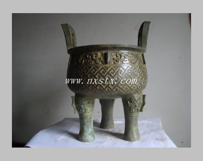 供应用于铜雕塑的铸铜雕塑厂家，铜香炉雕塑制作，铜香炉价格