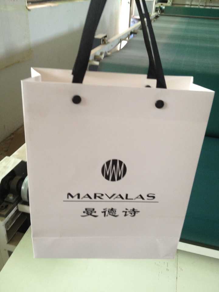 北京服装手提袋，天津服装手提纸袋供应北京服装手提袋，天津服装手提纸袋