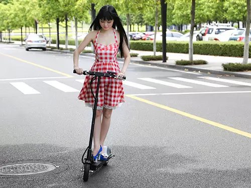 重庆电动滑板车代步车图片|重庆电动滑板车代