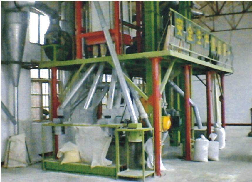 玉米深加工机械 玉米加工机械 玉米加工设备 玉米糁加工机械图片