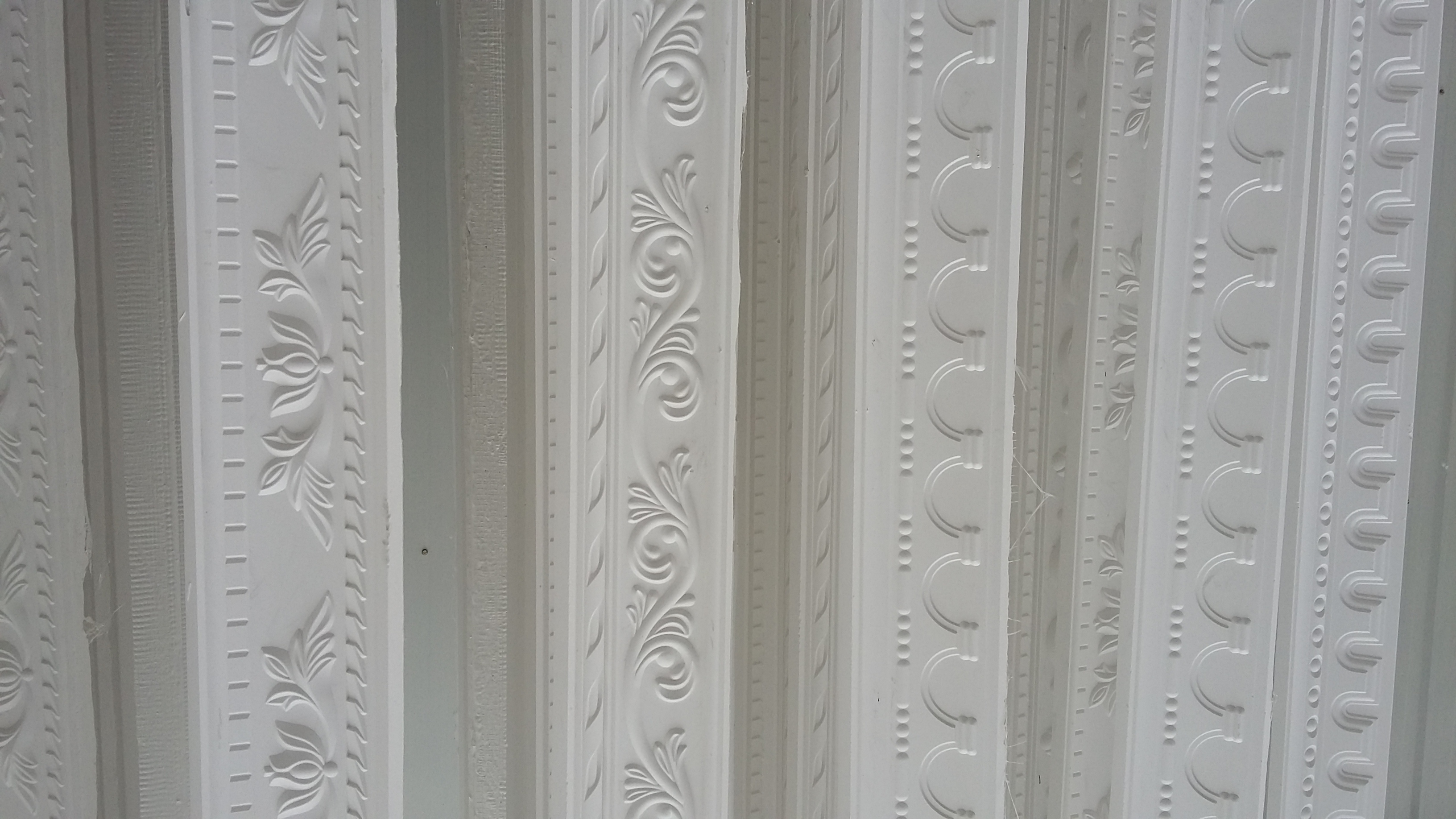 长沙市长沙石膏线 2015流行石膏线条厂家供应用于墙面装饰的长沙石膏线 2015流行石膏线条 优美装饰石膏线条