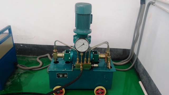 供应高压电动试压泵2D-SY，质量保证
