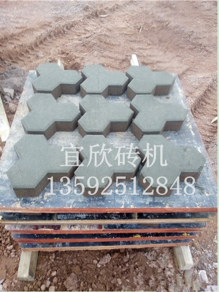 广西庆泰5-15空心砖机 砌块砖机设备送货上门