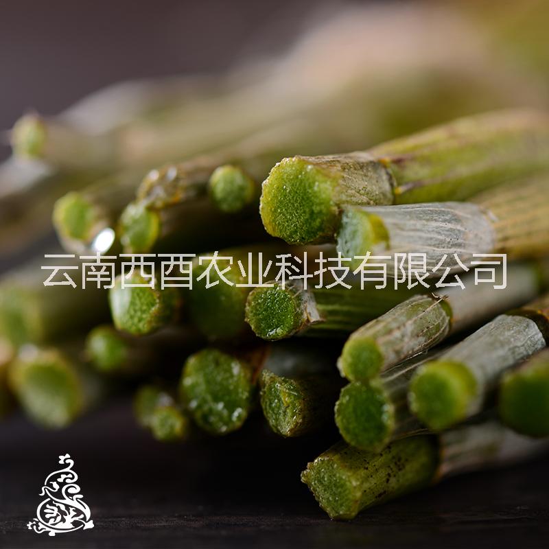 供应用于煲汤的云南铁皮石斛三年鲜条克加工枫