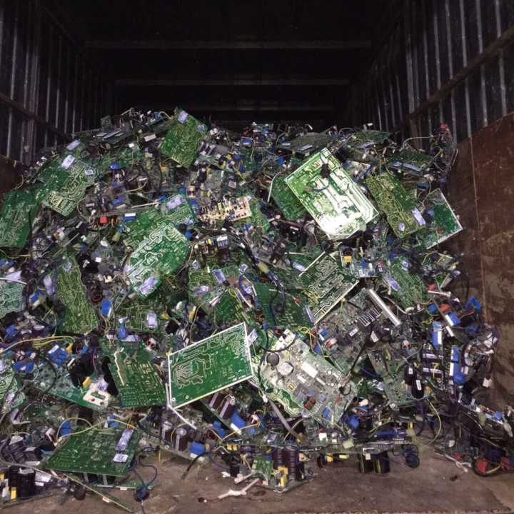 深圳市废线路板IC产品回收，深圳边框覆铜板回收，深圳电路板回收图片