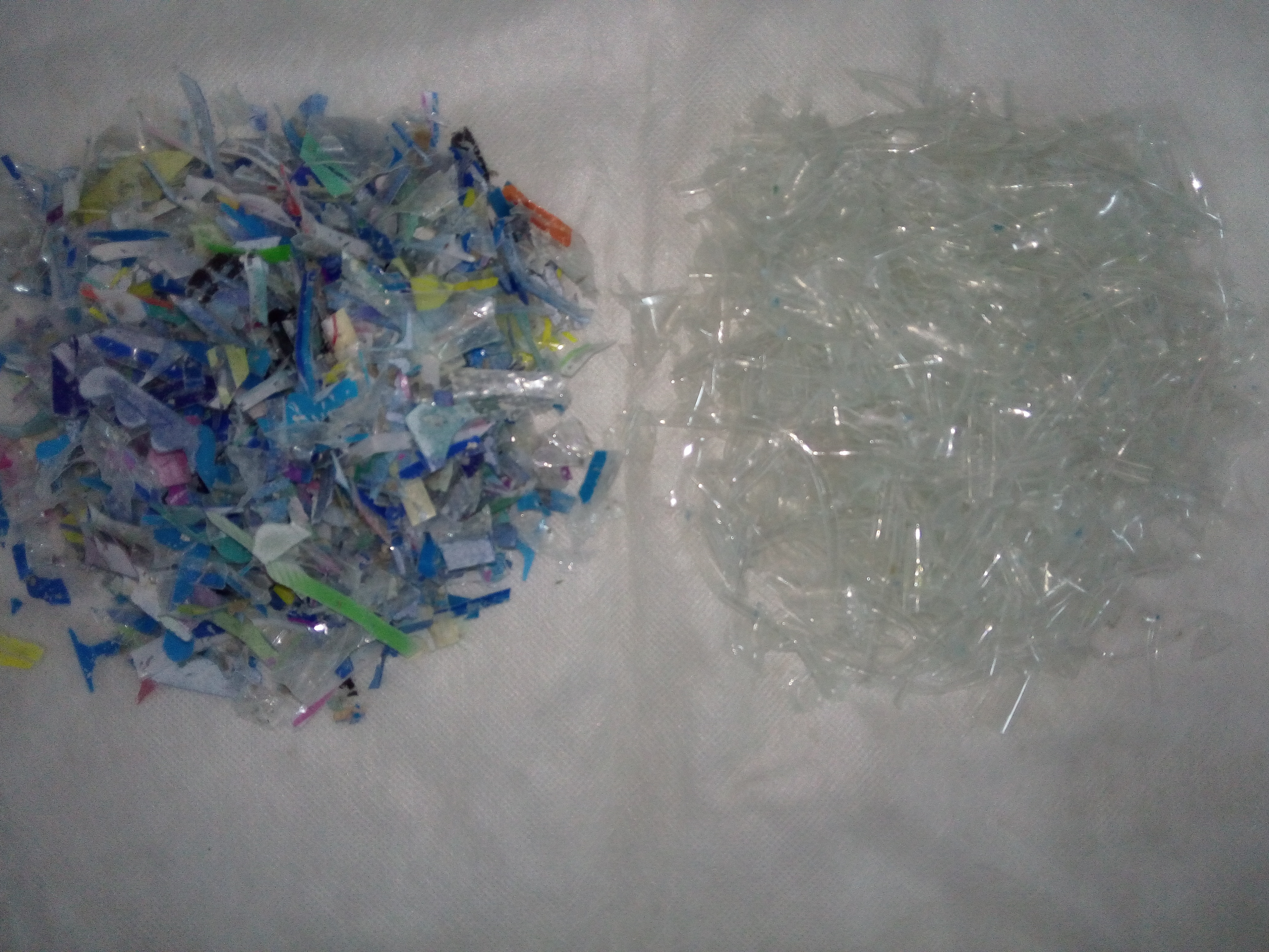 环保塑料脱漆清洗剂厂家低价格供应聚脂PET脱漆剂药水