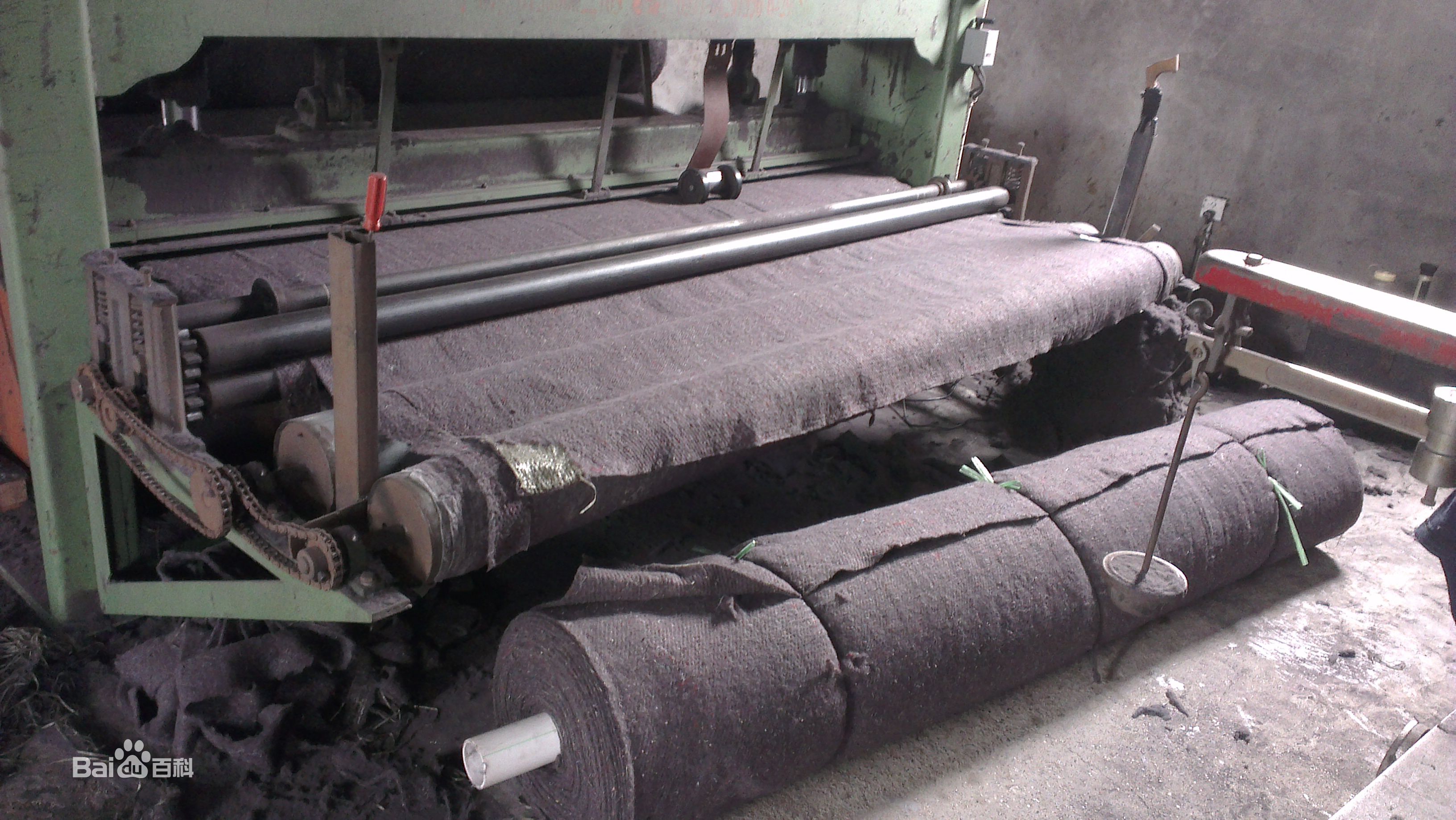 乌鲁木齐黑棉毡厂家低价出售 乌鲁木齐养生棉毡厂家低价出售