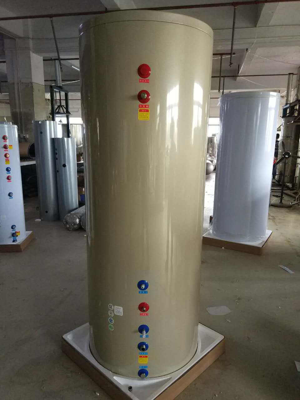 承压水箱空气能热泵热水器储水承压保温水箱
