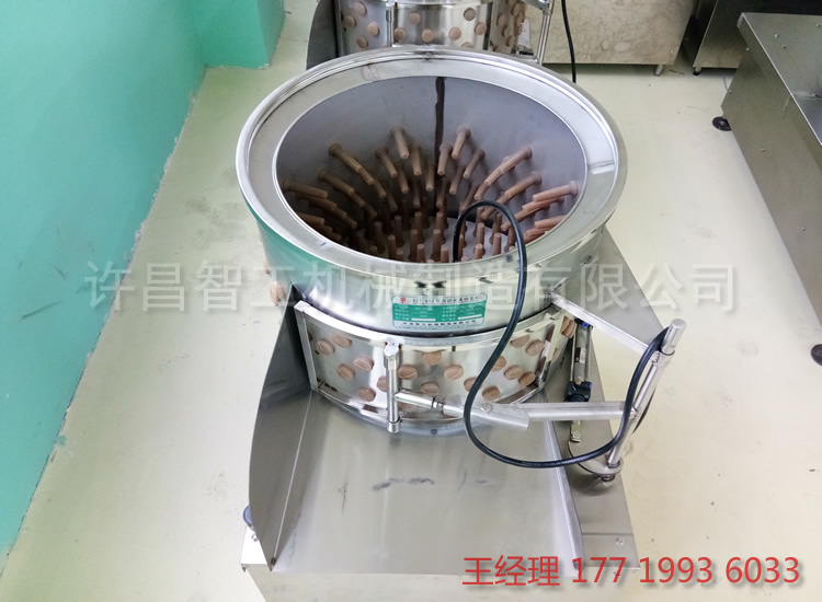 许昌智工汇保DQT650全自动圆桶脱毛机，适用于蛋鸡、肉鸡的脱毛使用