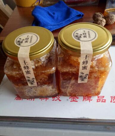 云南纯野生蜂蜜 土蜂蜜百花蜜 野生蜂蜜的功效吃法野生蜂蜜的价格