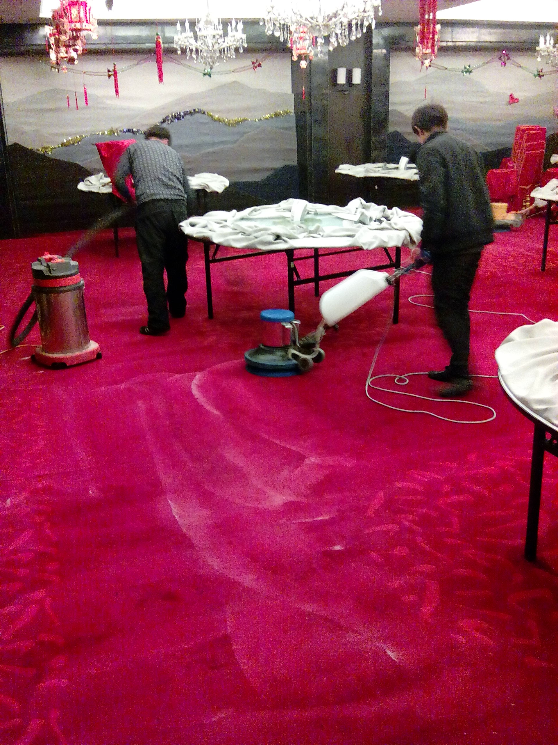 泰安市新泰地毯清洗多少钱一平方厂家