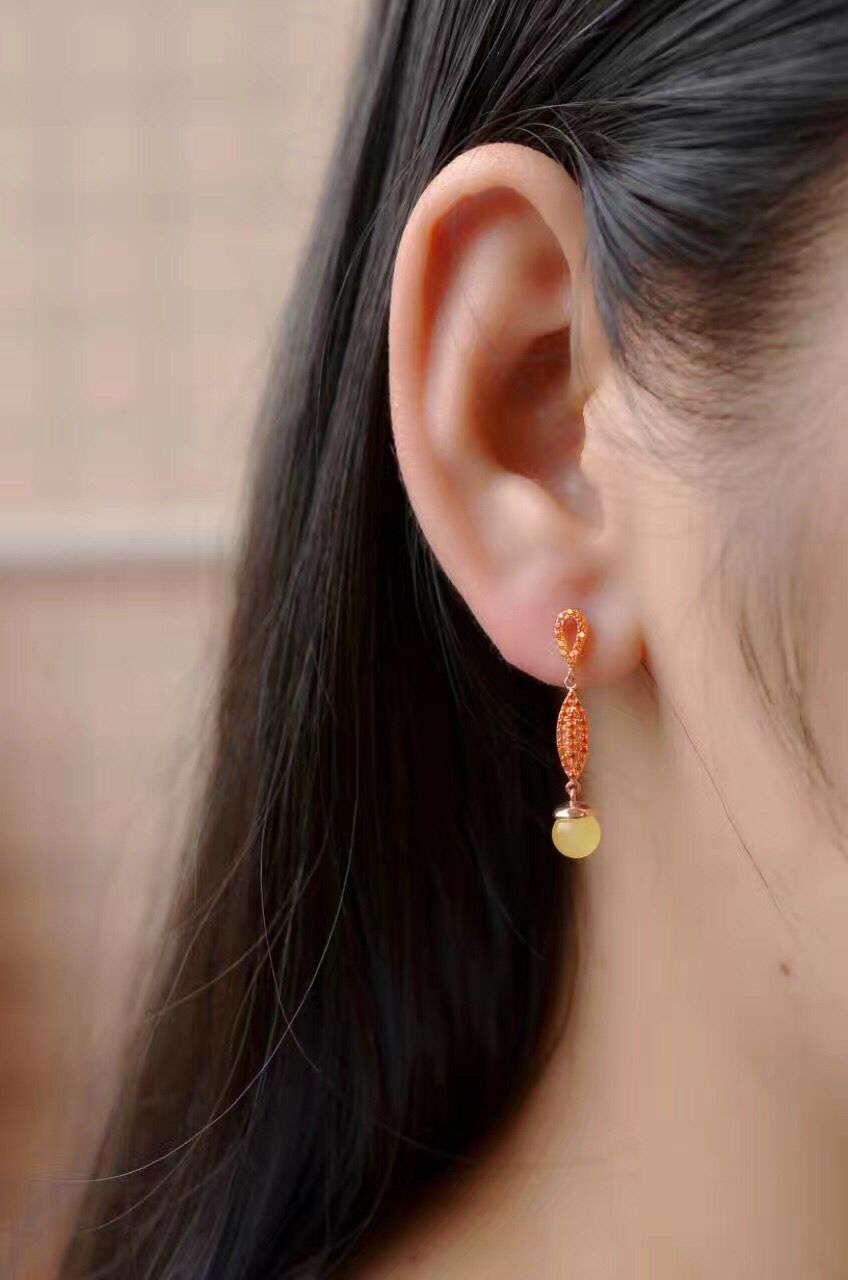 天然琥珀蜜蜡耳饰耳坠耳钉耳环 时尚潮流韩版耳饰 厂家直销天然琥珀蜜蜡耳饰图片