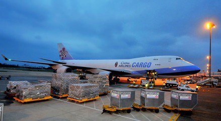 广州到日本空运/海运国际物流专线门到门运输服务图片