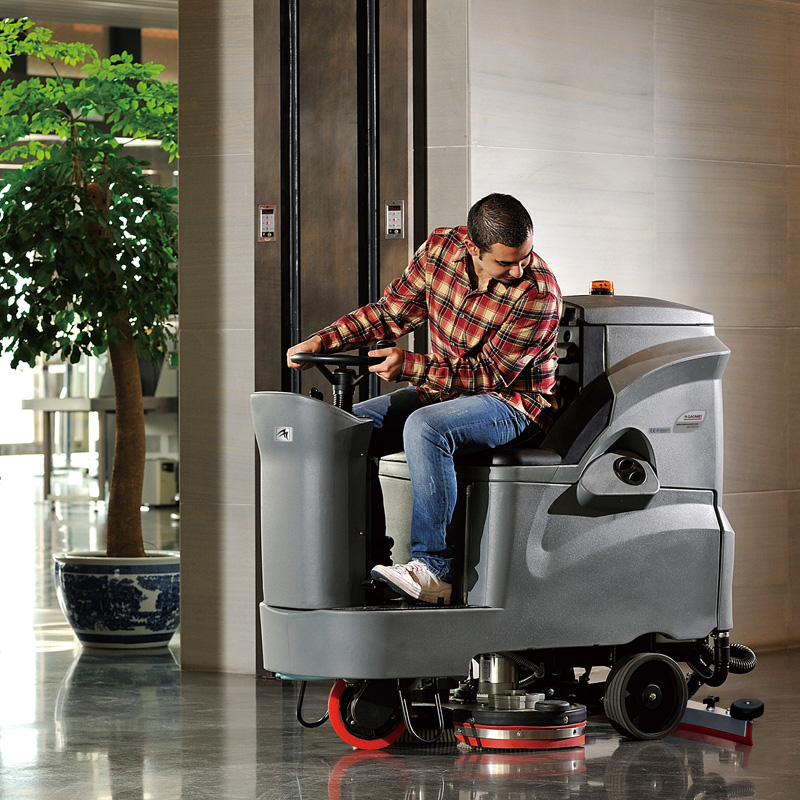 无锡驾驶式洗地机价格 驾驶式洗地车品牌 高美洗地机