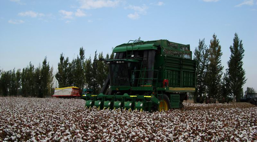 远佳智慧 采棉机生产调度管理系统  打造生态农业 智慧农业图片