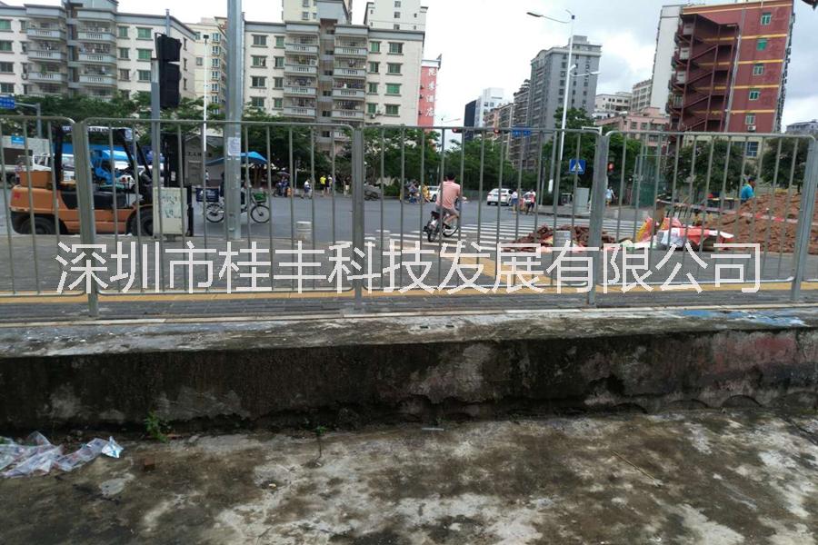 深圳有定做港式护栏的厂家吗？