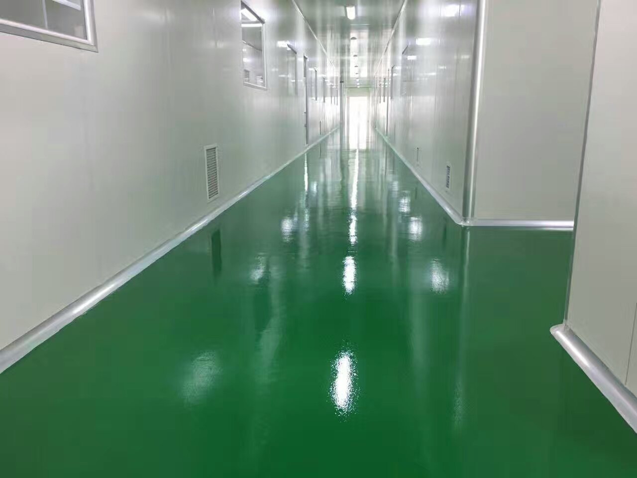 河南南阳食品厂净化板装修