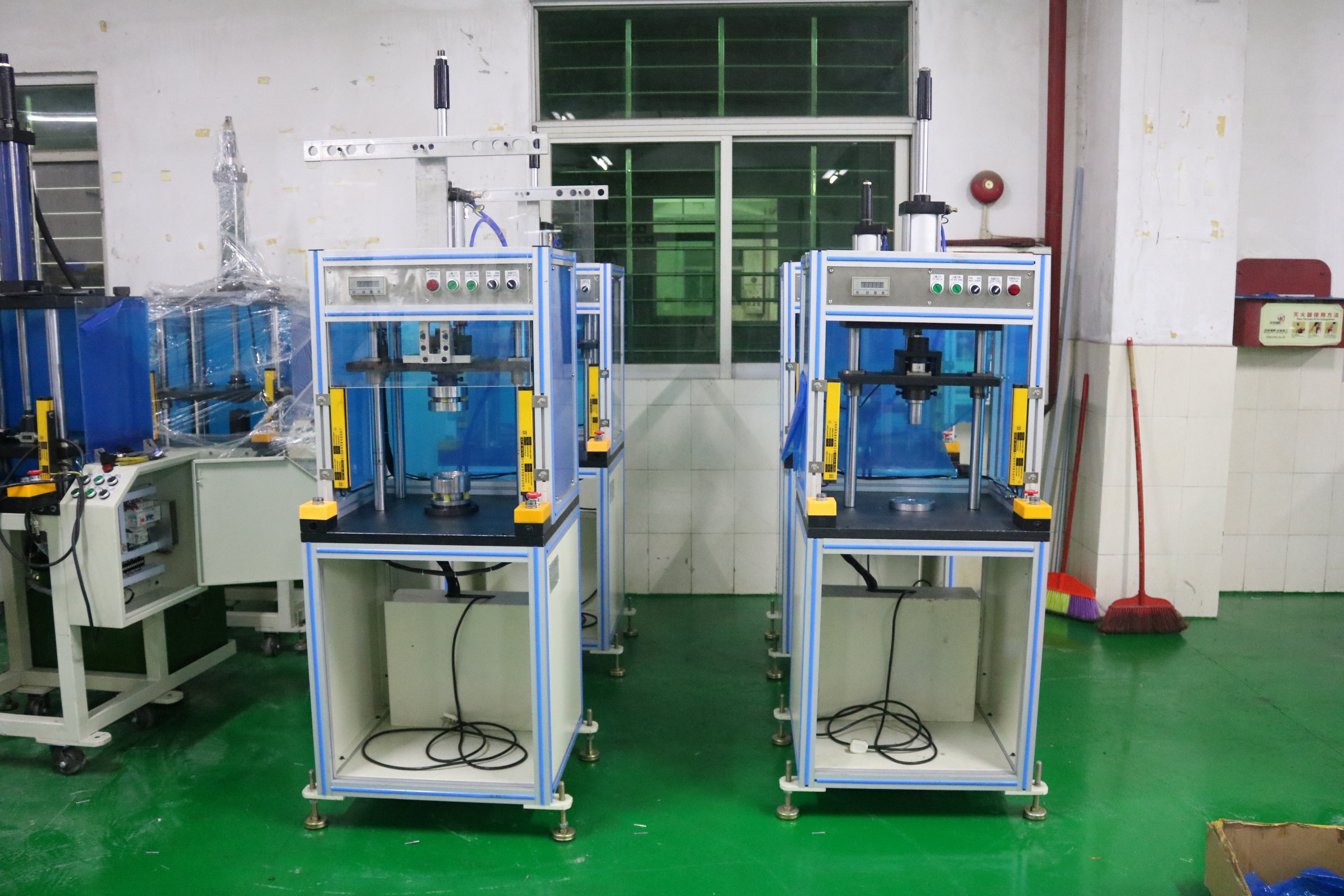东莞市自动气压机电机生产制造气动压合机厂家