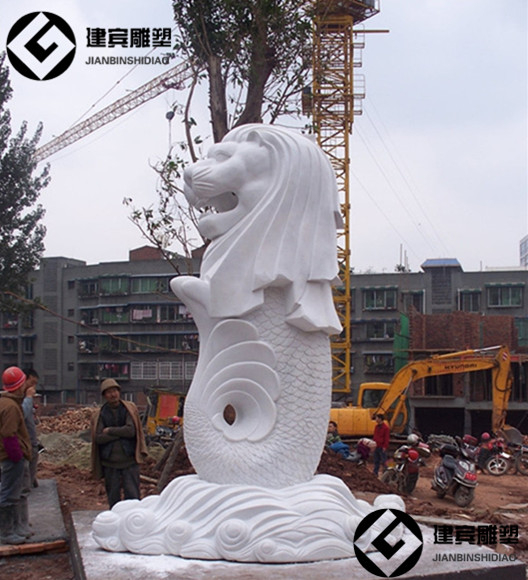 汉白玉鱼尾狮雕塑 大理石鱼尾狮喷泉厂家