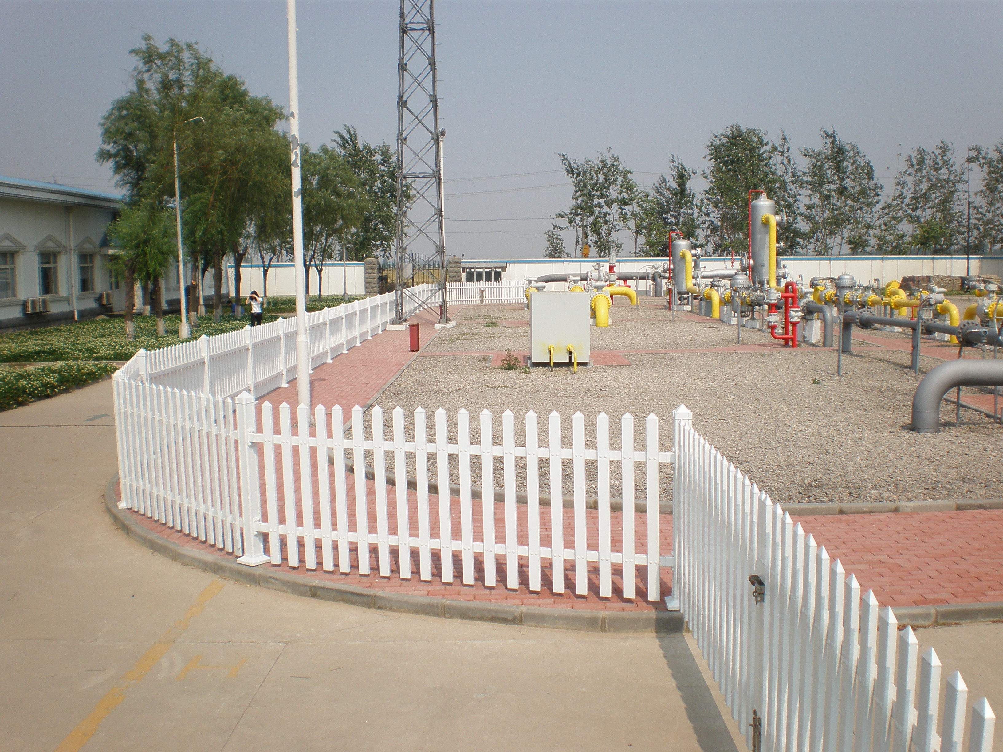 花园小区绿化用护栏花园小区绿化用护栏 PVC塑钢护栏  市政园林防护  锌钢护栏