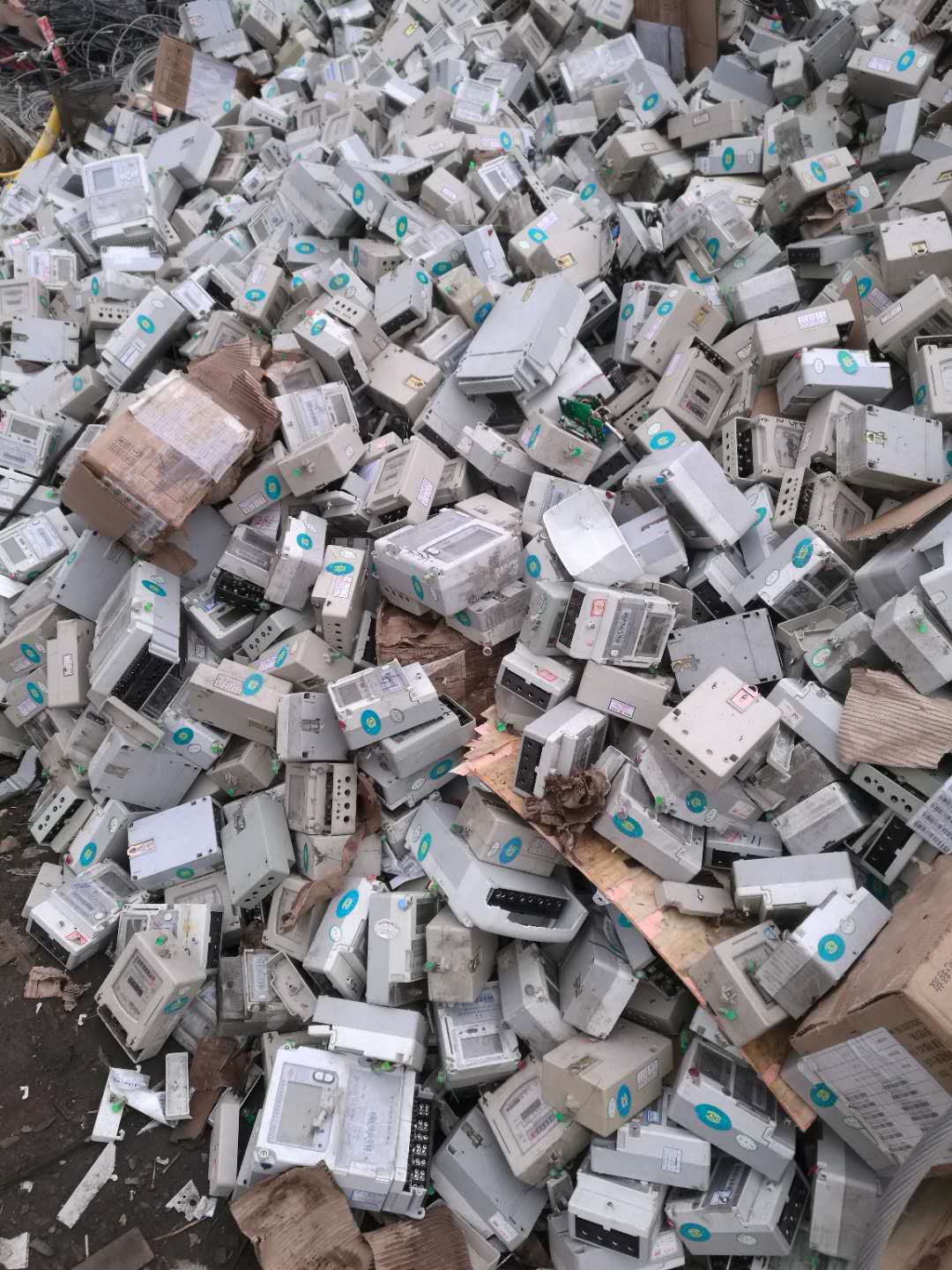 常年大量回收电子表厂家常年大量回收电子表公司常年大量回收电子联系电话图片