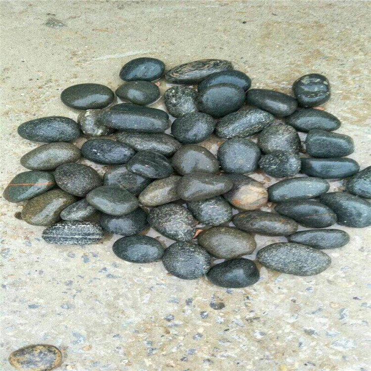 北京鹅卵石厂家供应天然铺路鹅卵石 鹅卵石滤料 砾石 大块鹅卵石 天然鹅卵石图片