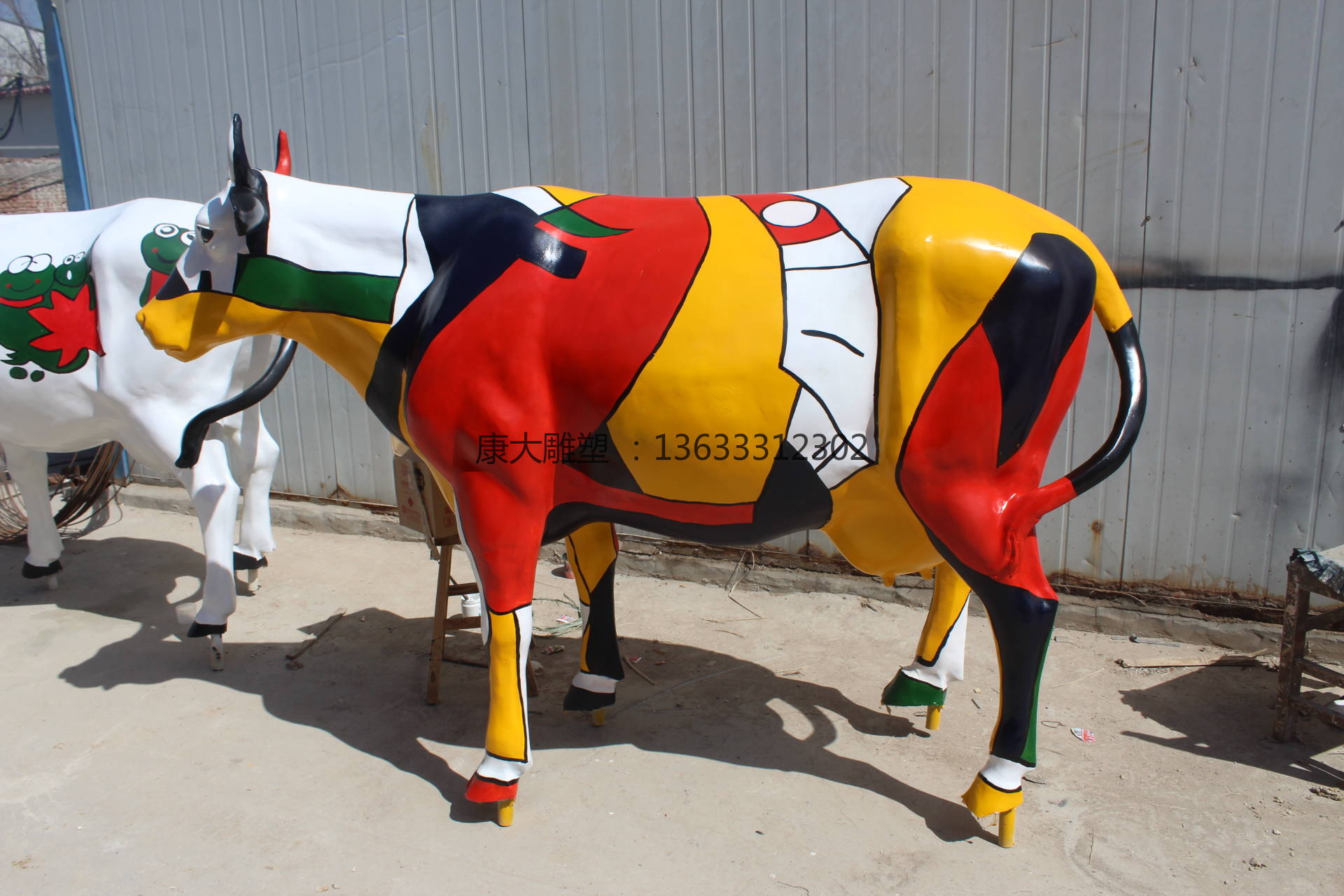 彩绘牛雕塑动物雕塑景观摆件湖南批发