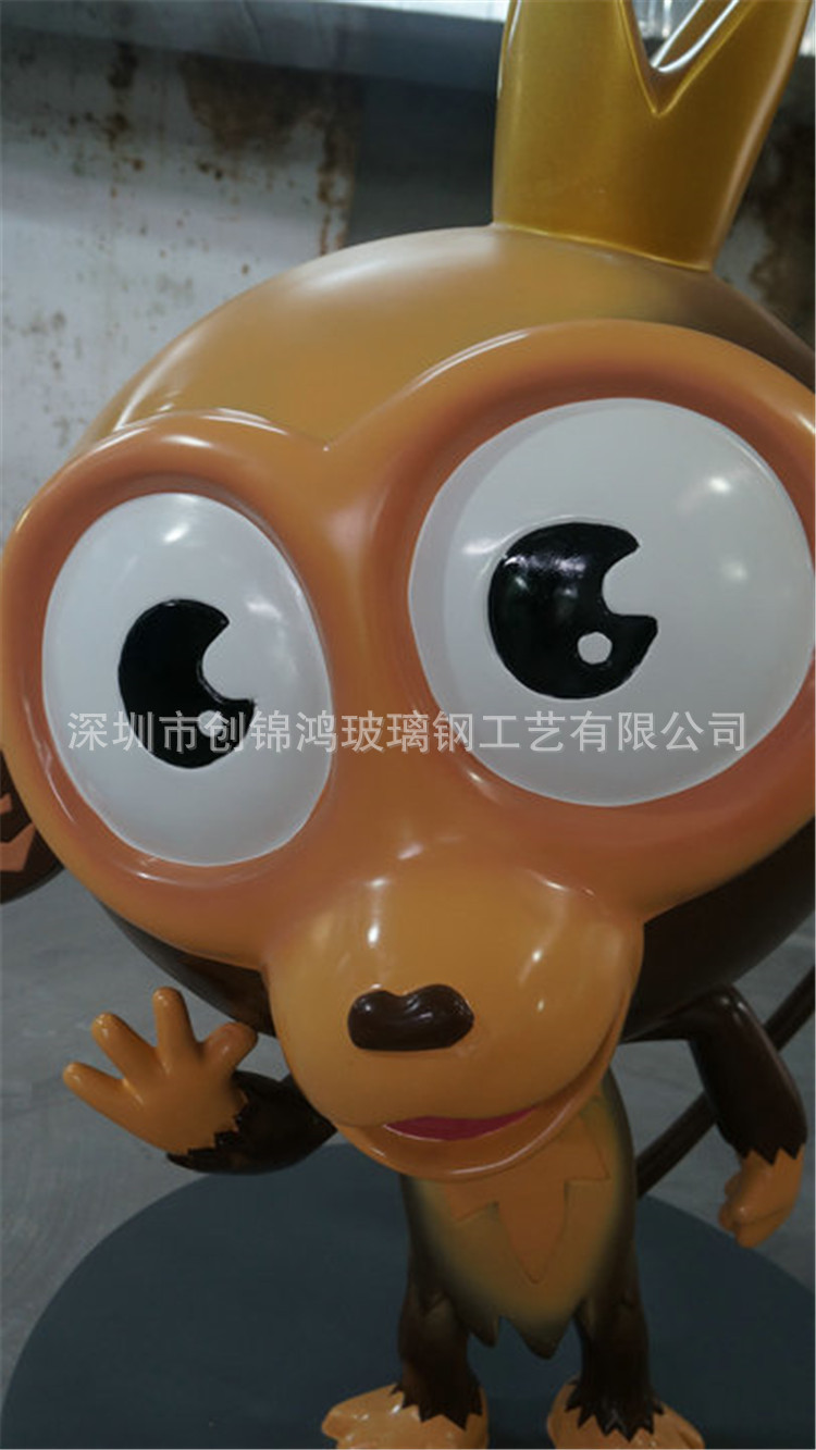 深圳市热销玻璃钢长尾猴卡通雕塑厂家