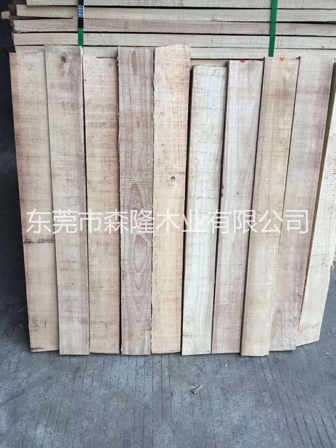 长期供应泰国橡胶木规格料，实木楼梯柱子抛光料，地板原材料，进口实木坐板料图片