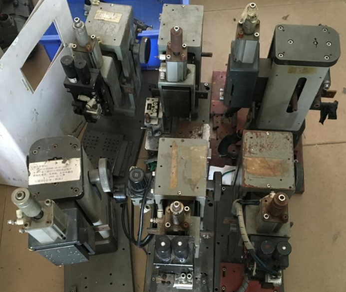 废旧点焊机回收 点焊机回收厂家 点焊机联系电话 点焊机回收公司