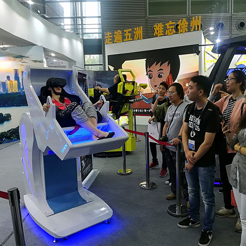 VR飞行器VR时空穿梭 360度旋转座椅VR体验馆设备9DVR虚拟现实设备TOPOW