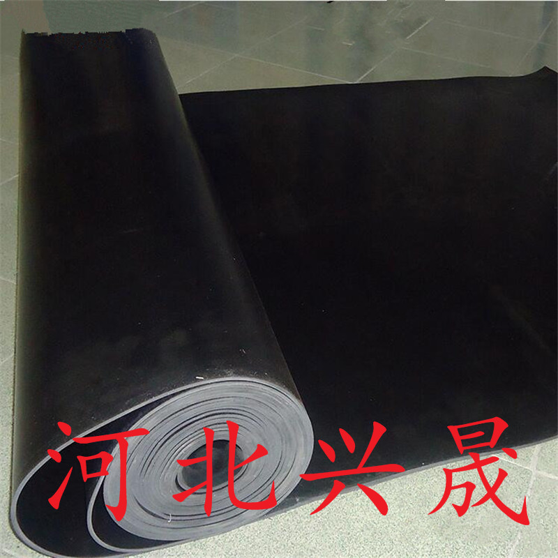 厂家直销黑色耐磨耐油防滑橡胶板黑色绝缘工业胶板黑色橡胶板图片