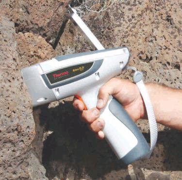 XL3t 950手持式矿石分析仪，矿石元素分析仪器