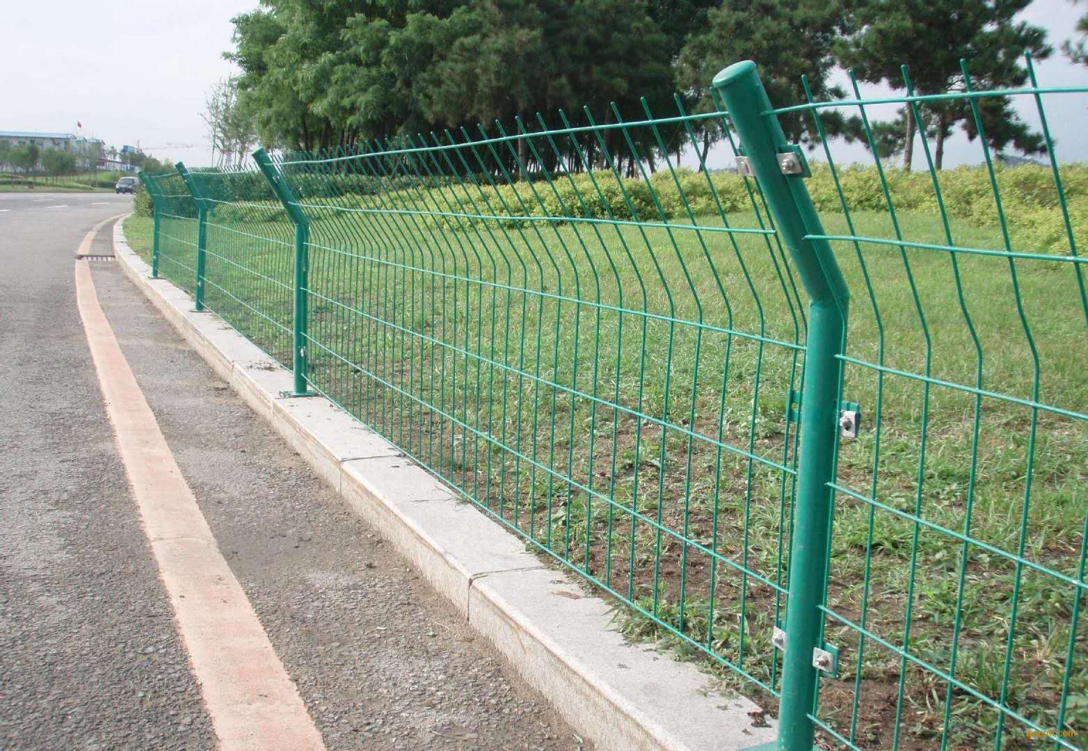 护栏网 现货双边丝护栏网 现货双边丝护栏网1.8米*3米 1.8*3米双边丝圈地网 1.8*3米双边丝圈地护栏