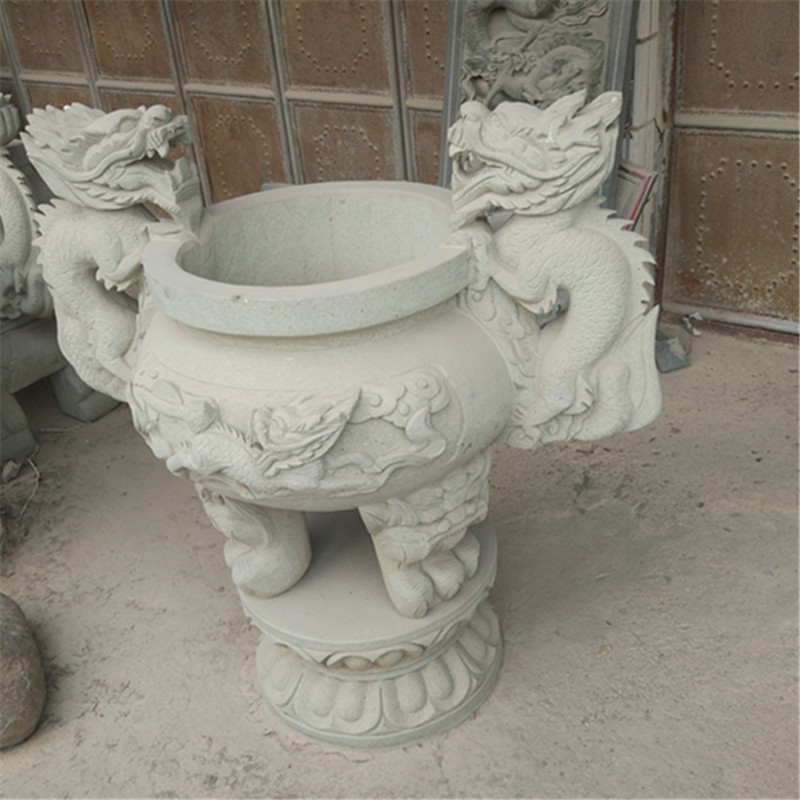 供应石雕祭祀香炉石香炉雕刻摆件 承接国内外寺庙古建石雕工程图片