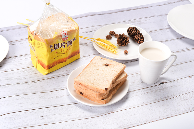 山东新鲜面包厂家批发价格 直供手撕面包 吐司面包 紫米面包 戚风蛋糕 虎皮蛋糕