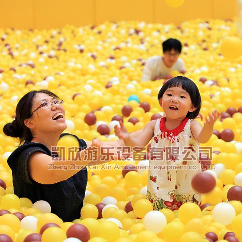 郑州市百万海洋球厂家百万海洋球嘉年华游乐场设备 儿童室内游乐玩具海洋球池围栏配件