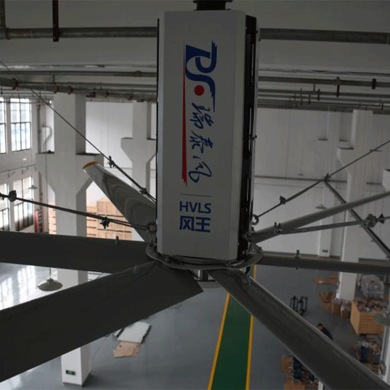 瑞泰风工业吊扇柳州大型厂房安装瑞泰风工业吊扇用电量极小，高效节能