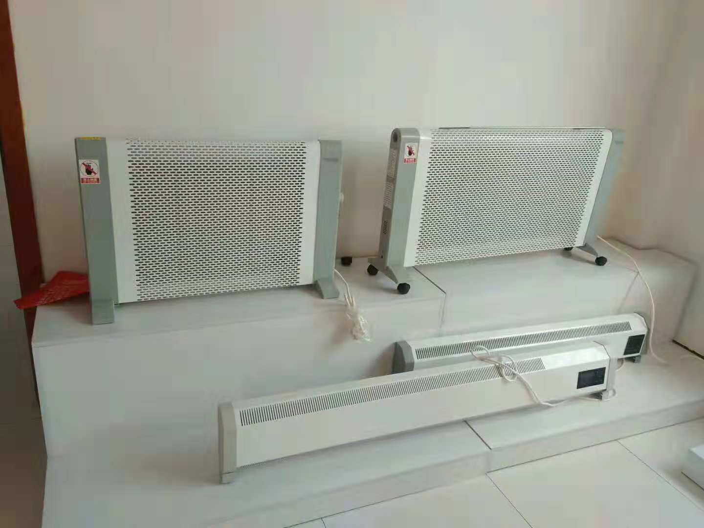 1400w电暖气 壁挂式碳纤维电暖器 家用节能碳晶取暖器 1400w碳晶电暖气图片