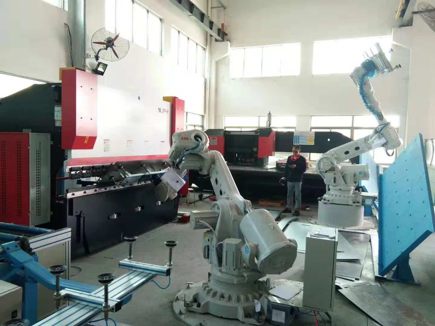 折弯机器人 机器人折弯单元厂家 机器人钣金折弯机器人单元