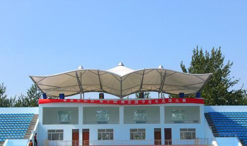 上海体育馆膜结构看台 徐汇膜结构停车棚 虹口彩钢大棚、阳光板厂家图片