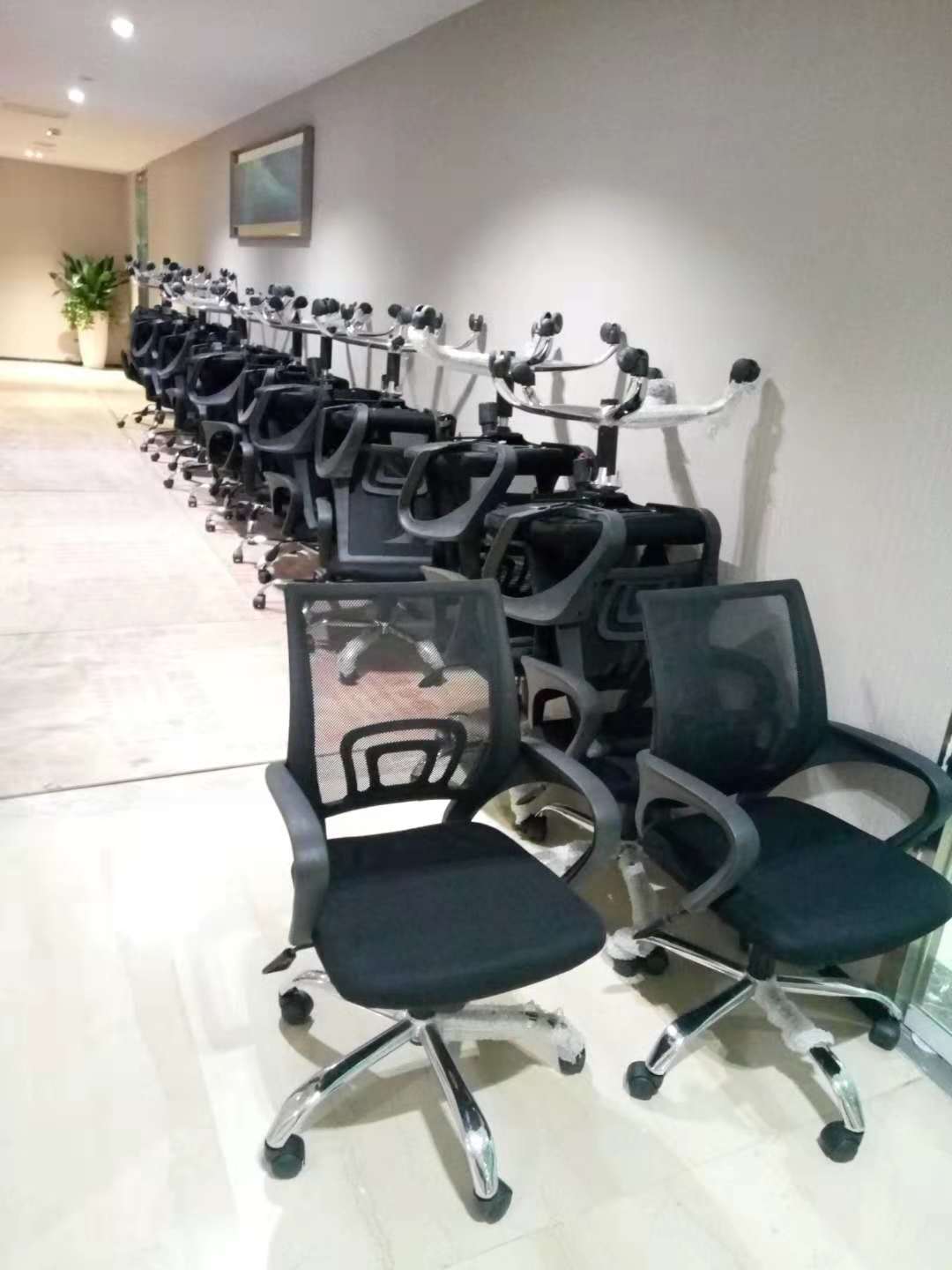 深圳办公椅厂家 宝安员工椅供应商 办公桌椅回收 二手办公桌椅供应
