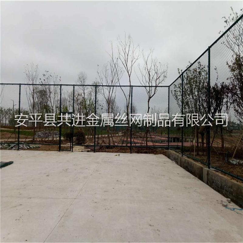 上海篮球场围网上海篮球场围网厂家篮球场围栏网施工方案