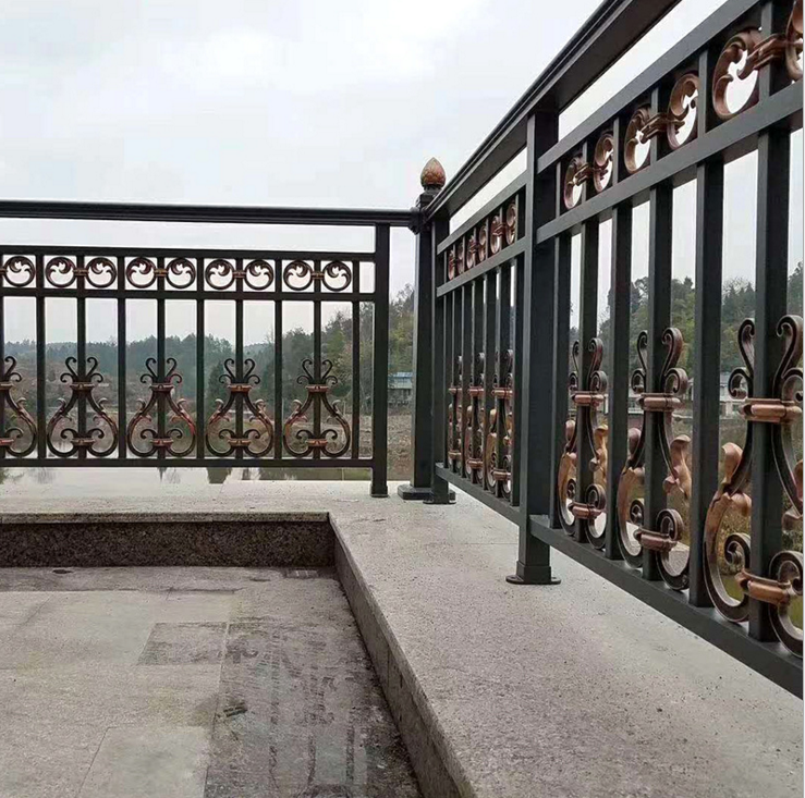 阳台锌钢护栏定制 阳台铝合金护栏定制 福建庭院铝艺护栏