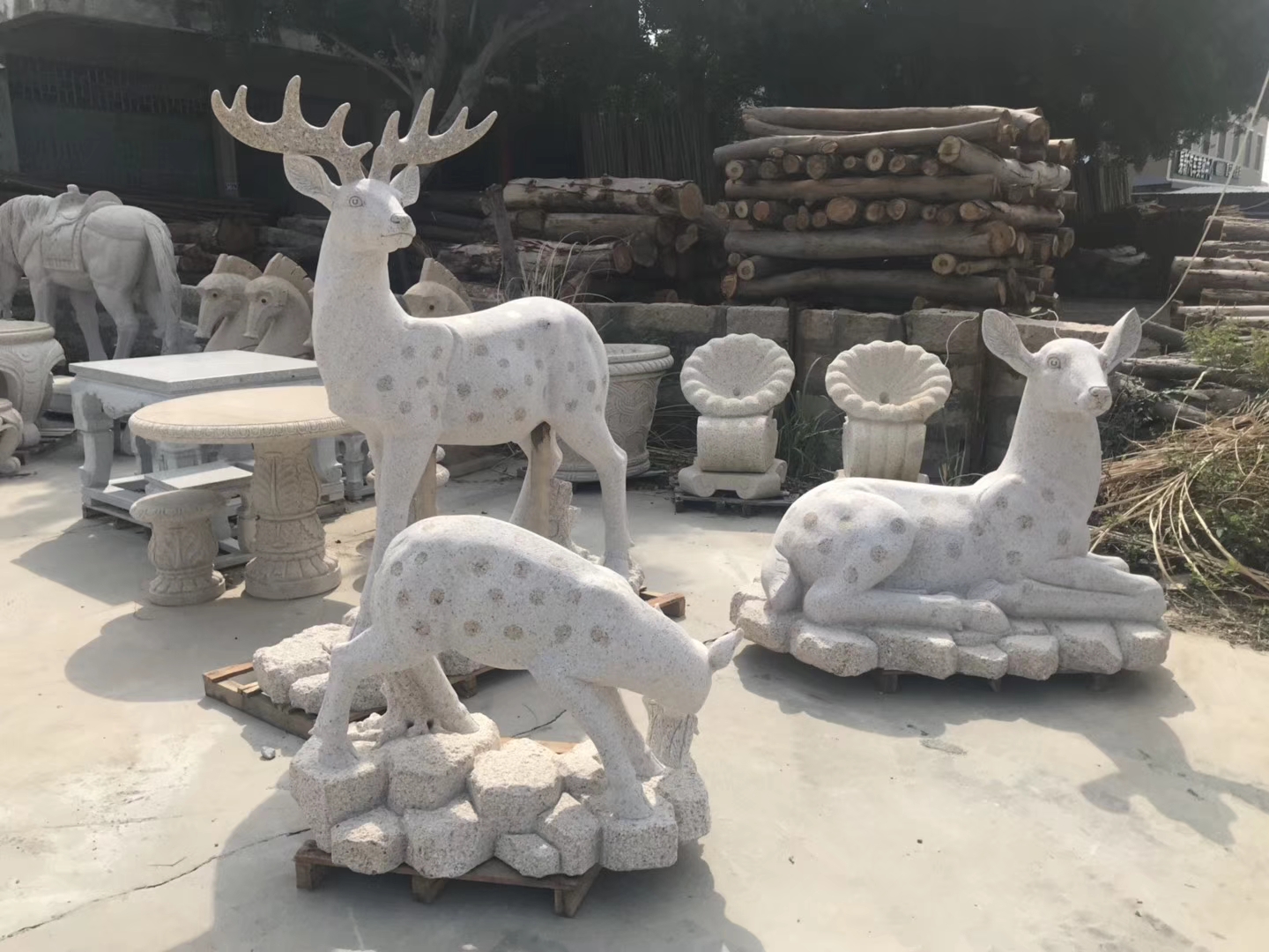泉州卡动物雕刻厂家 泉州动物雕刻定做 动物雕刻厂家 动物雕刻供应商 动物雕刻定制价格图片
