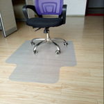 PVC透明地板垫PVC透明地板保护垫透明脚垫防滑椅垫电脑桌椅垫 PVC透明地板垫