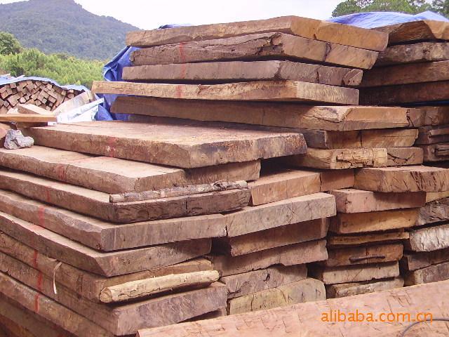 华南木材进口清关代理公司