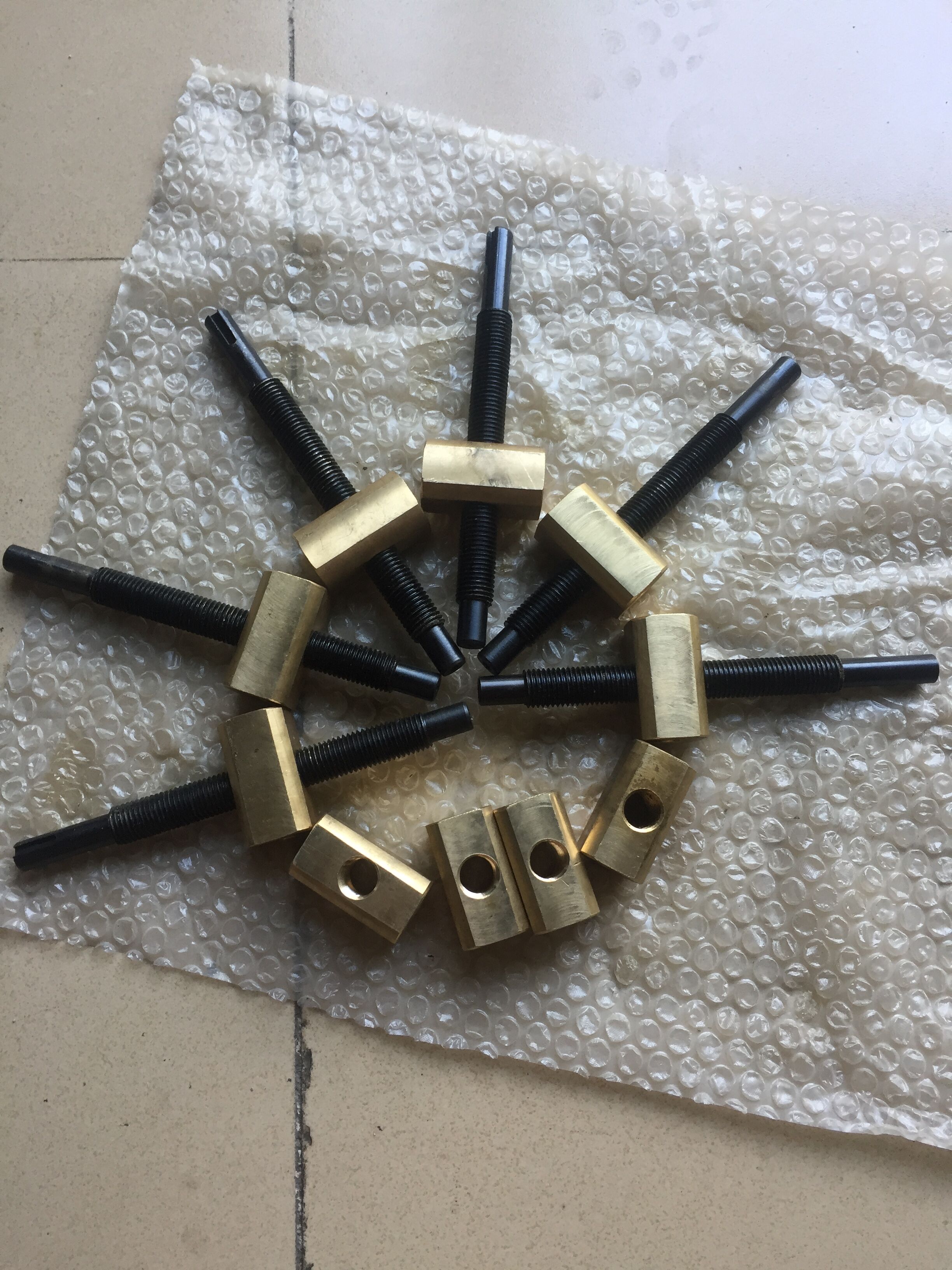 厂家直销全新欧西玛OSHIMA羽岛HASHIMA粘合机配件600 900铜铁金属螺杆滑块  锣杆螺杆图片
