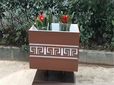 郑州市平顶山木塑花箱，平顶山公园花箱厂家